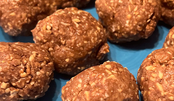 Chocolate no-bake protein balls